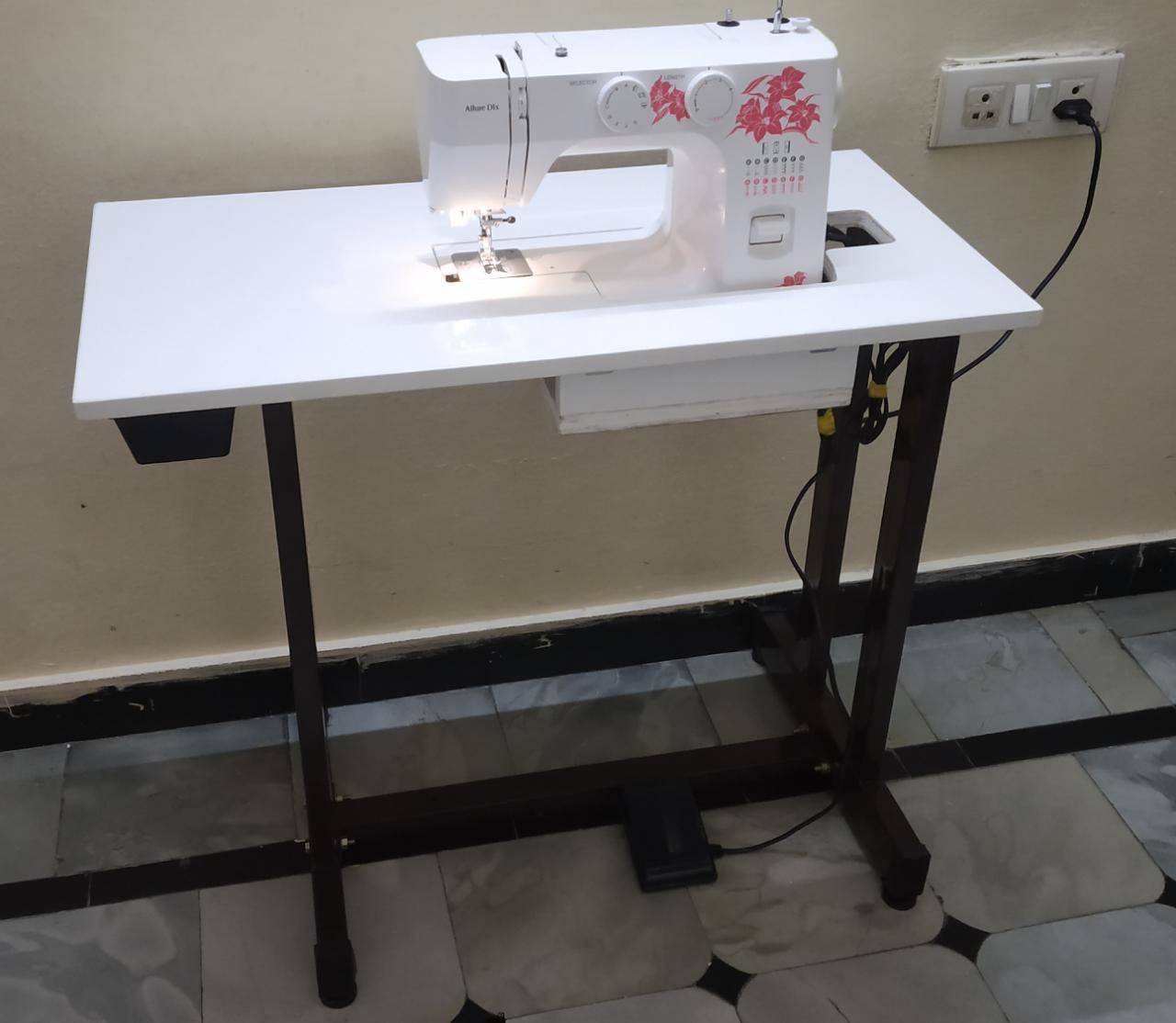 Usha Janome Allure DLX sewing machine table